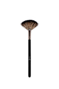 1268 BROCHA DE ABANICO MEDIANA